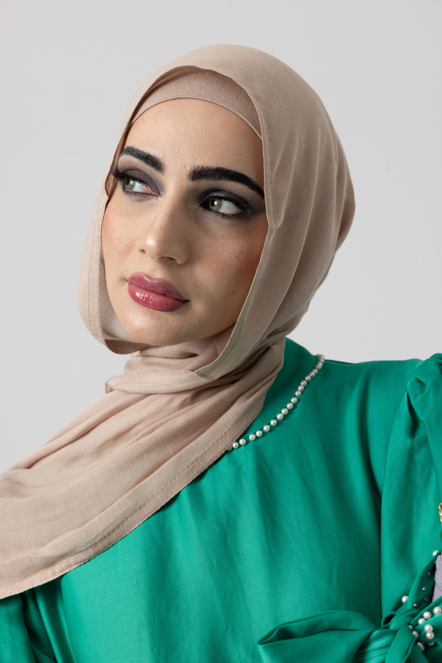 Zahra Dress Green - Image 6