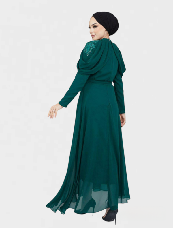 Noura's Emerald Elegance - Image 2